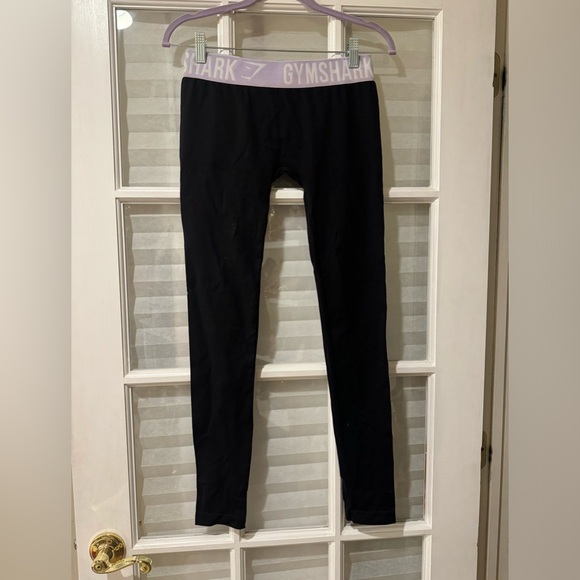 Small Gym shark cropped compression Leggings - Picture 2 of 5